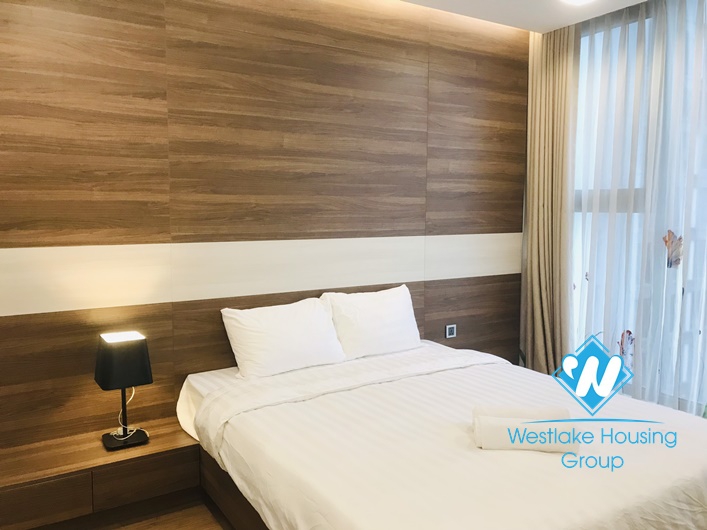 Three bedroom apartment for rent in Vinhome Metropolis 19 Lieu Giai Hanoi